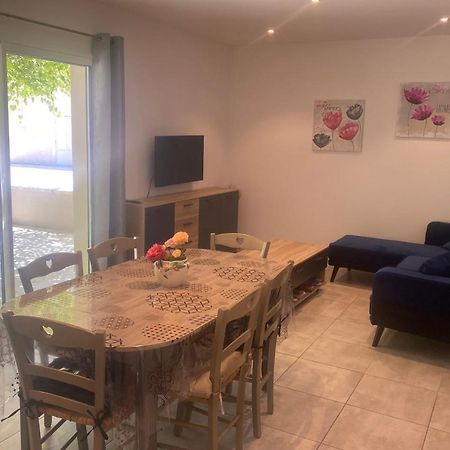 Vila Le Ribbou LʼIsle-sur-la-Sorgue Exteriér fotografie